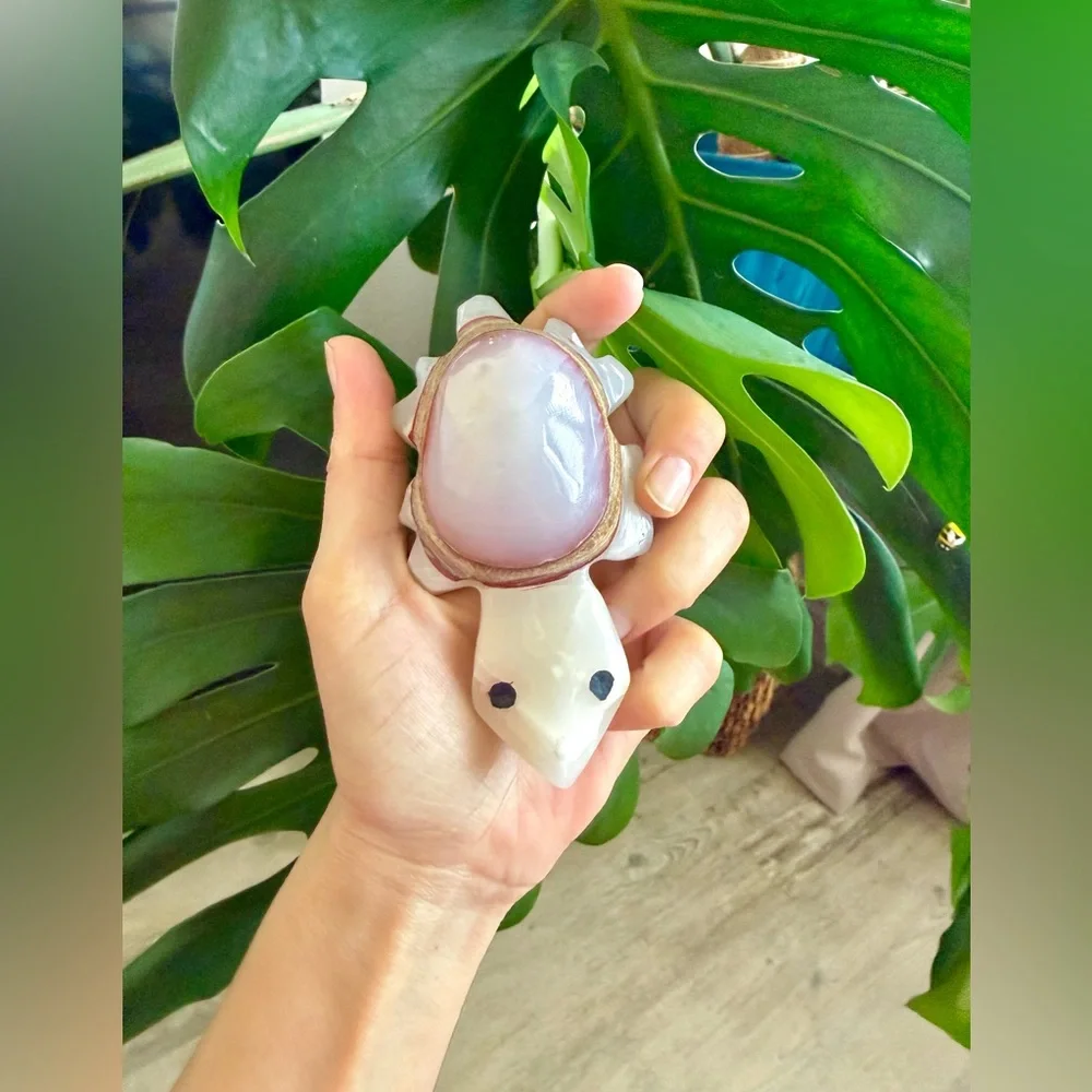 Turtle Figurine - Picture 2 of 7